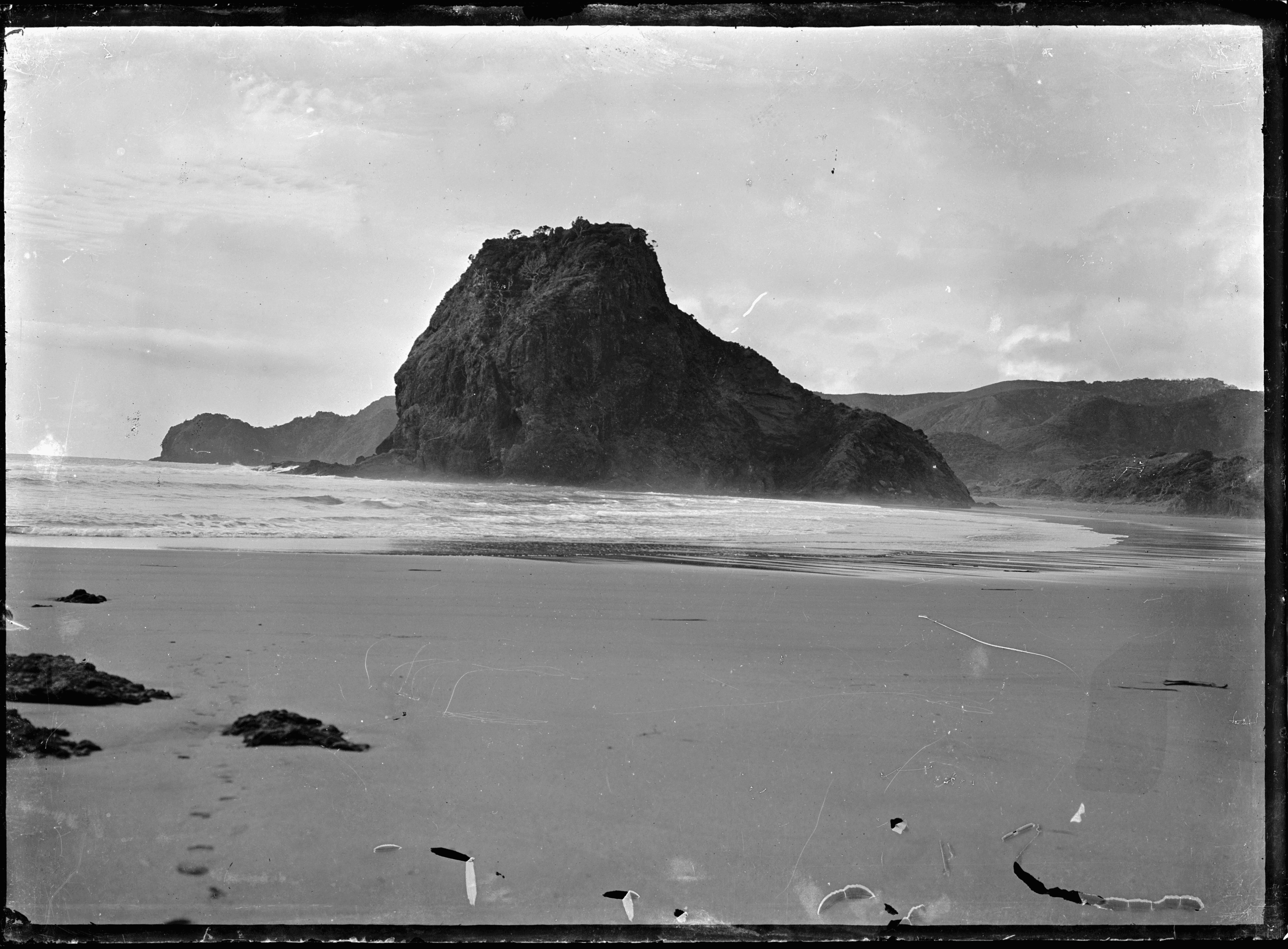 Piha Beach